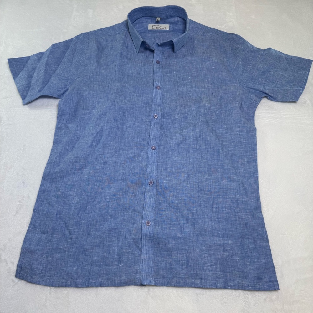 Men's Short Sleeve Button-Down Shirt in Blue
